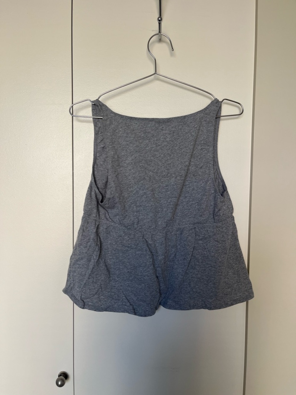 Aritzia GREY front tie cannoli top medium - Picture 3 of 3